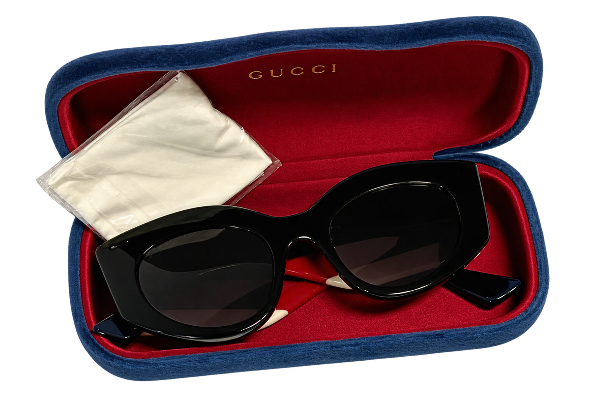 Gucci Cat-Eye Sunglasses with Case